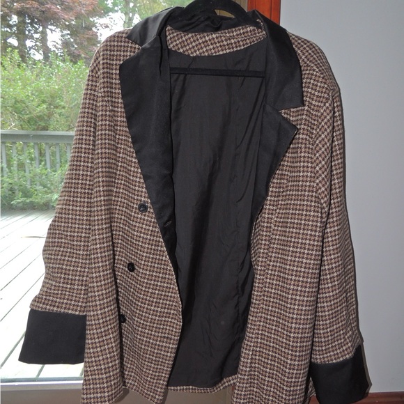 SHEIN Jackets & Blazers - Shein Plaid Jacket